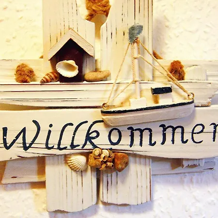 Appartementhaus In 아파트 *