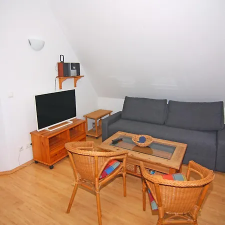 Appartementhaus In *