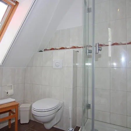 아파트 Appartementhaus In 트라센하이드