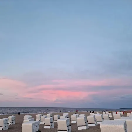 아파트 Appartementhaus In 트라센하이드